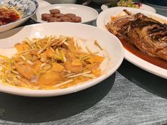 -凤凰园烤鸭店·唐山菜·传承花椒肉(老唐丰路店)