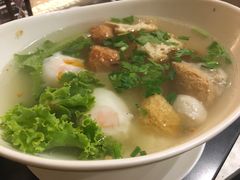 鱼丸面-LIMLAONGOW BISTRO - Legendary Fishball Noodle