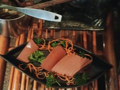 -老牌坊云南鱼豆花火锅(哈西万达店)
