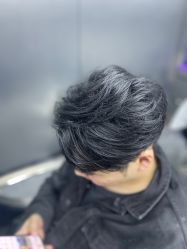 -米可造型烫发染发