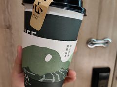 -杭州西湖湖滨银泰亚朵酒店