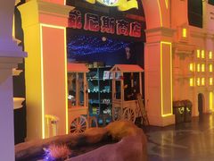 -秦皇岛新澳海底世界