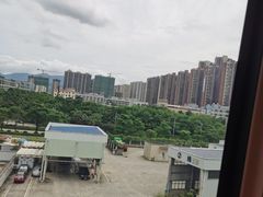 -深圳坪山站