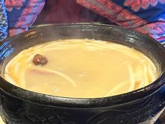 -藏地尼西黑陶餐馆.藏餐.酒馆