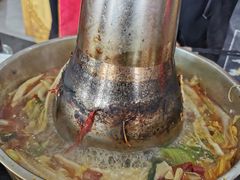 -撒拉人家.酸菜牦牛肉火锅