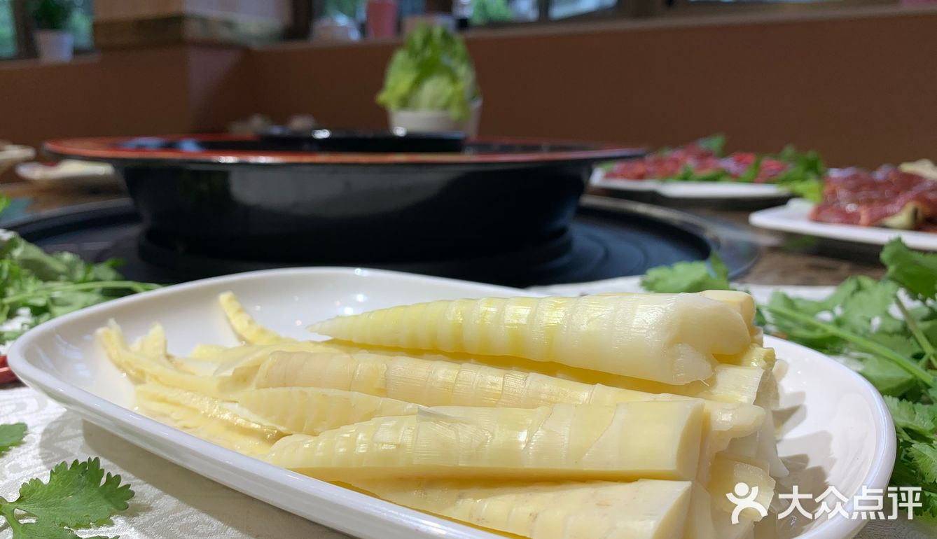 有炒饭有粥，装修也很不错