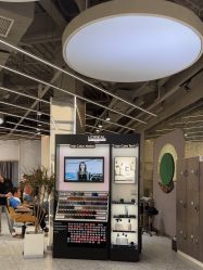 -PE SALON 