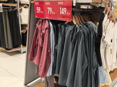 -优衣库(南京建邺万达广场店)