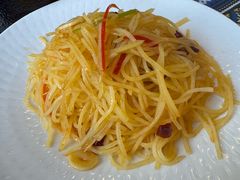 -乡村馕坑肉·烧烤·新疆菜·本地人更爱吃(阿勒泰首店)