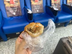 叉烧咸水角-冰泉豆浆馆(阳朔店)