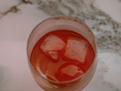 -Whisper Bar 