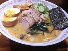 黑麻油豚骨拉面-老龙亭拉面店
