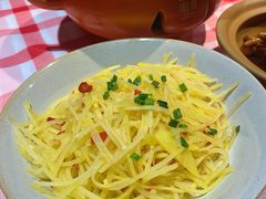 -韵味湘肴·小炒黄牛肉(五一广场美食地标店)