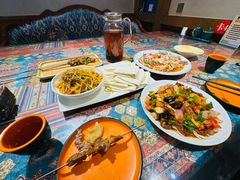 -乡村馕坑肉·烧烤·新疆菜·本地人更爱吃(阿勒泰首店)