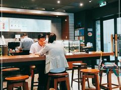 大堂-星巴克(广州淘金路店)