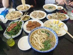 手拉面-十二忠手拉面(五福店)