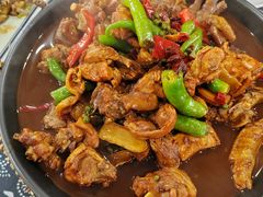-八两八金·莱芜特色炒鸡(市南漳浦路店)