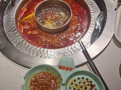 -晓宇重庆火锅(赛格国际购物中心店)