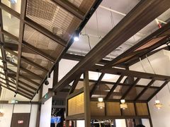 -BALENCIAGA(比斯特苏州购物村店)