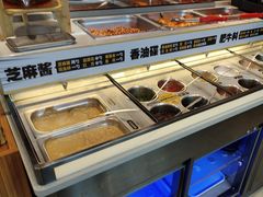 -牛小嫩串串火锅(老国贸总店)