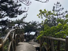 -罗田薄刀峰风景区