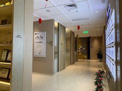 -柏乐口腔医院·舒适化无痛种植牙中心(东盟商务区院)