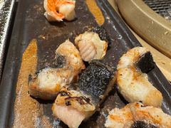 -铭牛烧肉·和牛海鲜自助(高新月牙湖店)