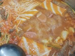 -苗伯妈酸汤火锅