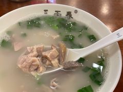 肚肺汤-三两春肚肺汤(崂山路店)