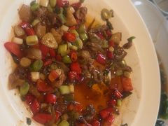 -严记小天府酸菜鱼(西四路店)