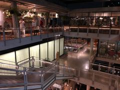 -ROAST coffee & eatery