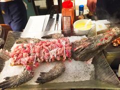 -荣誉国际酒店-云顶旋转餐厅