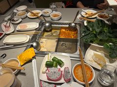 -海底捞火锅(金山百联店)