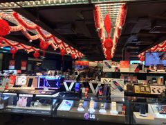 -百老汇(海港城海洋中心店)