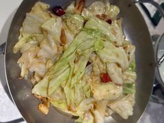 干锅手撕包菜-费大厨辣椒炒肉(黄兴中心广场店)