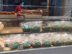 面包甜点陈列柜-周记传统糕点PASTRY(蜀汉路店)