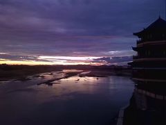 -巴陵广场