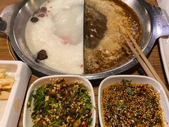 经典鸳鸯锅-傣妹火锅(徐泾店)