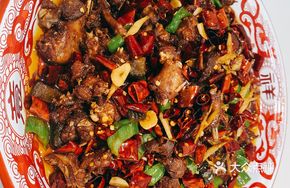 Spicy Chili Stir-Fried Pigeon