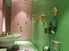 -水桶王国主题餐厅·聚会·生日派对·亲子活动·家庭套餐(亚龙湾希尔顿店)