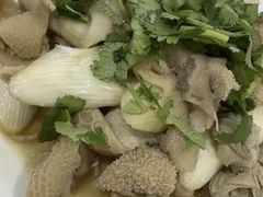 -吕记清真美食城(永兴服装街店)