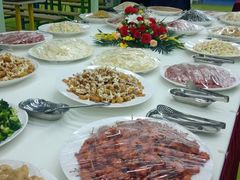 -上海市民办金苹果学校