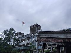 -四川汶川特大地震漩口中学遗址