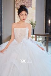 点击看大图 -艾拉·女王婚纱礼服馆