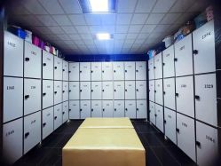 -威思丽高温瑜伽会馆