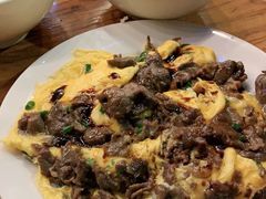 牛肉滑蛋饭-有章牛杂(石厦店)