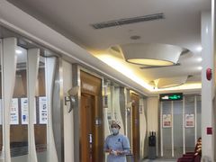 -圣呗口腔·舒适化种植牙·矫正中心(广州总院)