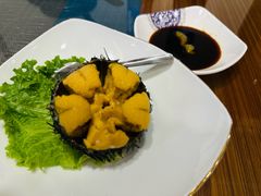 生吃海胆-回香楼大连新派清真菜