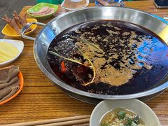 -毛毛老火锅(八年观音桥店)