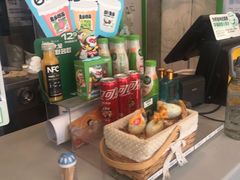 零售区-老乡鸡(武汉中南梅苑小区地铁站店)